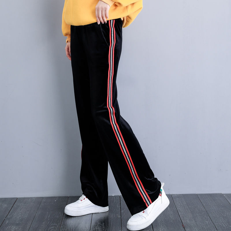 老婆腿不好看，智慧的她只穿阔腿裤，总是被人夸腿“又细又直”