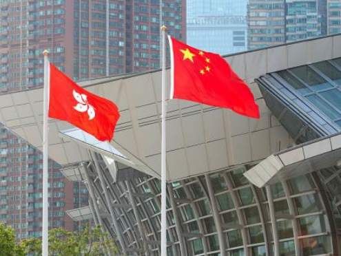 人民日报海外版：让香港社会尽快重回正常轨道