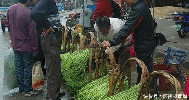 广西农村这种蔬菜，农民卖到美国比肉还贵，一年就赚三十多万