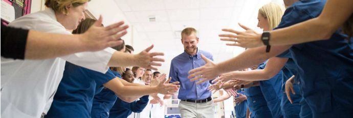 恐怖!惊天海外就医骗局:免费体检让你得癌症!狂骗中国人6.5亿元!