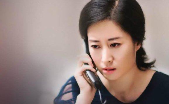 【一鸣惊人】她在最红时嫁给富商,离婚后为女儿复出,再次一鸣惊人