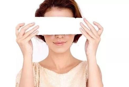 林允居然是个被演戏耽误的护肤达人!原来这样敷面膜才更有效!