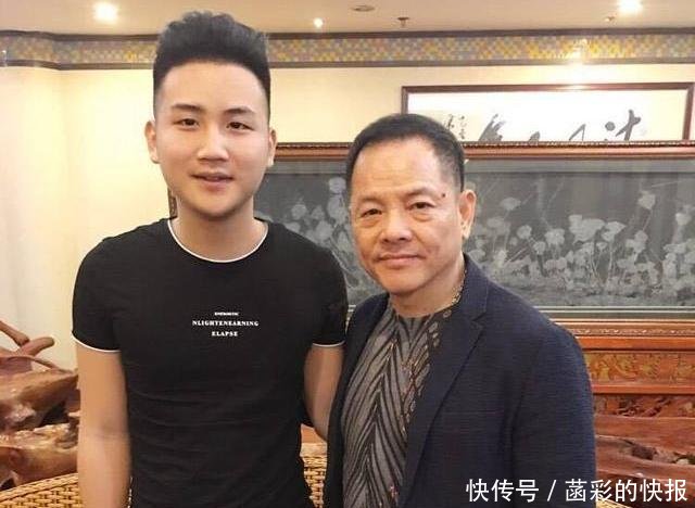 捐助30万的热心男竟是骗子 转账截图是花20元P的 微博被永久封停