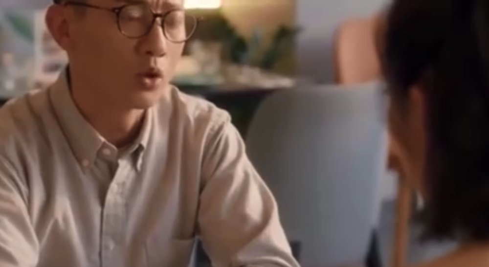  看不起：季明亮终于露出真面目了！看不起中介还骂人，难怪朱闪闪要分手