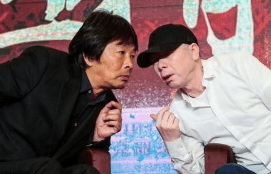 朋友圈只是书名？网友亮出实锤，打脸刘震云！证据还是华谊提供的