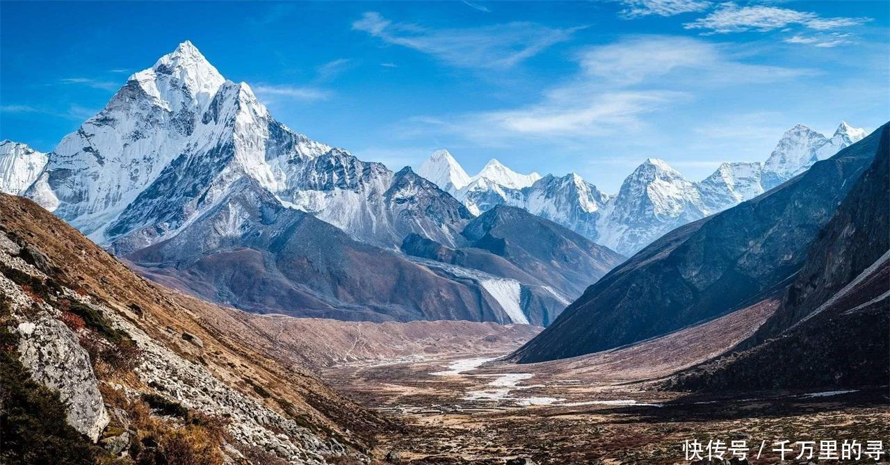 此山还不到2米高,长1.24米,宽0.7米,就在中国