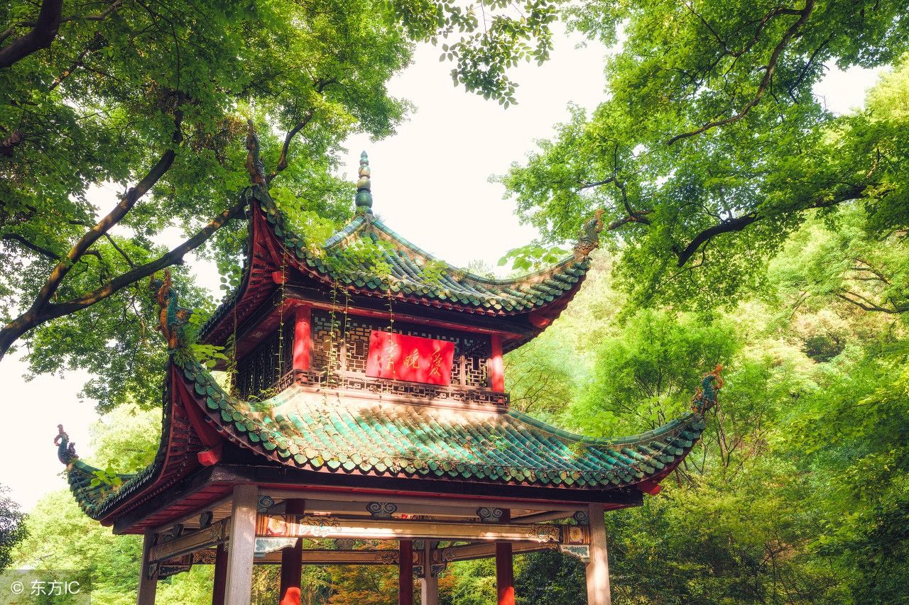 中国最低调的5A景区，亏本依旧免费，网友却嘲讽:为出名才学西湖