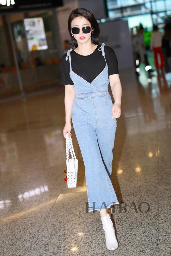 童趣搞怪串珠包上线 马思纯居然率先背起了！