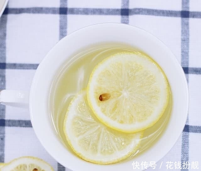 「 赶跑」白开水里撒一把, 赘肉和大肚腩全赶跑!，天然的“减肥药”,