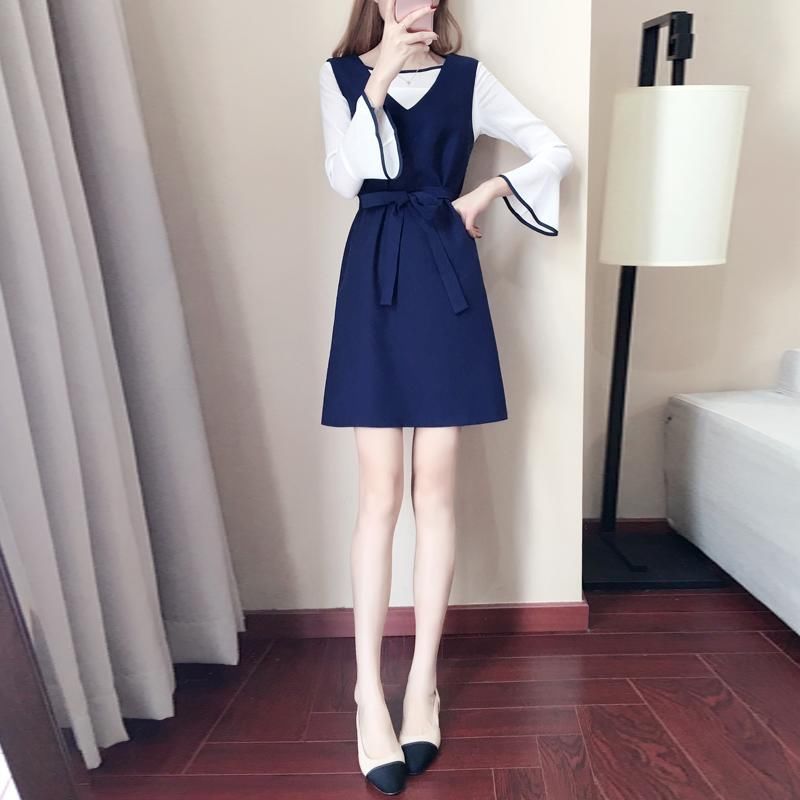 秋天少穿T恤，学下面的女人，时髦套装+单鞋，女人味爆棚得不行