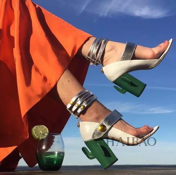 围观| 终于等到你们最爱的博主!为什么她们的穿搭永远都新鲜有趣?