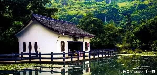 小夫妻42天自驾14000公里, 穿越13个省, 环游半个中国