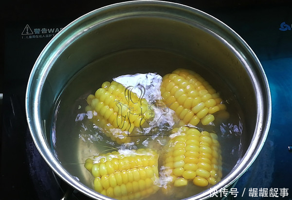 【年轻】小姨35岁仍是少女脸,就因爱吃它,美白保湿显年轻,人见人夸