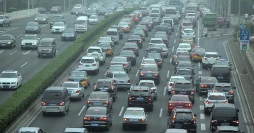 美国100人中81人有汽车，日本100人中55人有汽车，我国呢？