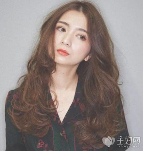 风格■适合青少年风格的美丽长发