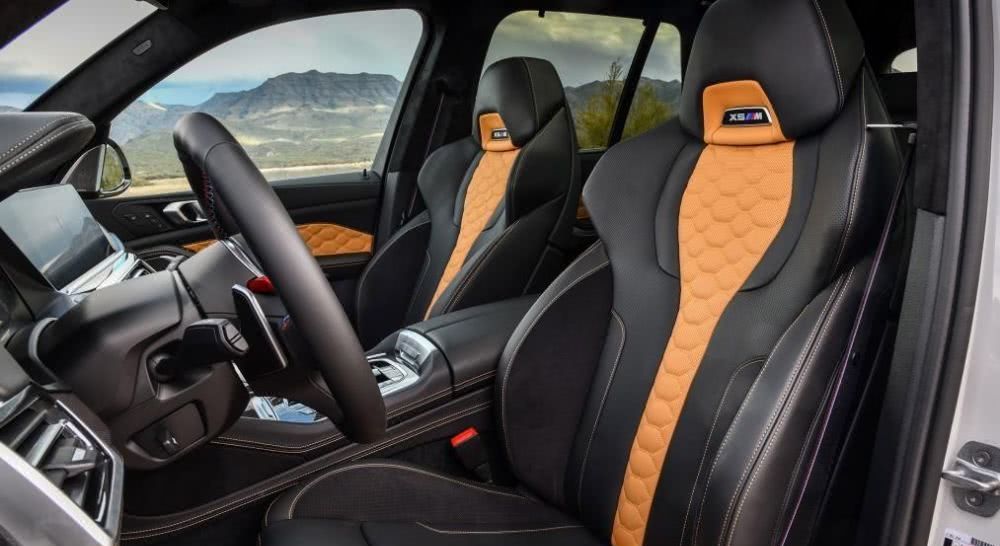  『SUV』3.8秒的大型豪华SUV：赏析2020款全新宝马X5竞赛版