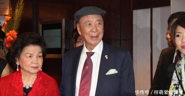 这位澳门新赌王，16岁赚的钱能买一条街，捐款百亿却吃了数年包子