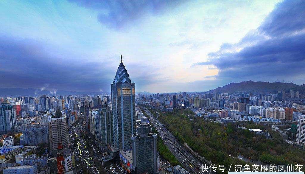  挣钱@为什么越多越多的人去新疆打工？到底有多挣钱？