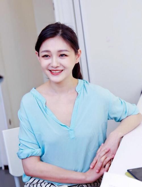  『脸上』判断自己适不适合留刘海，主要看脸上这5个特征，留错显老没气质