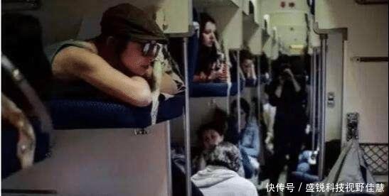  「行驶」为什么火车深夜可以继续行驶，高铁却不行？乘务员透露