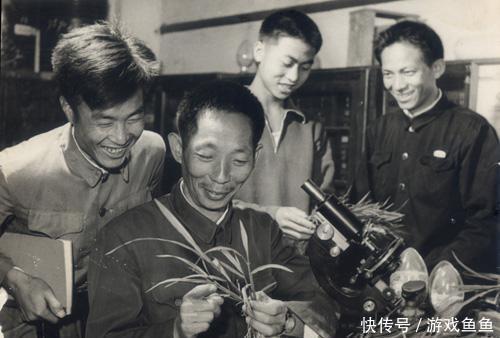  「儿子」袁隆平共有3个儿子都很有出息，其中小儿子做的事让人赞