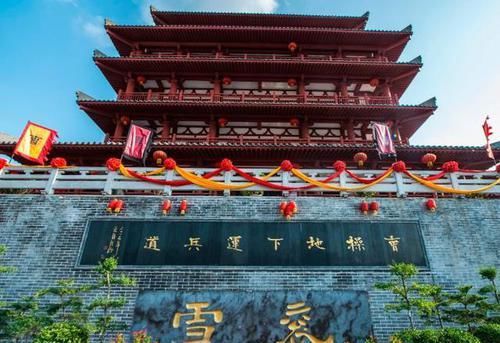 国内最“古老”的地下通道，长度约有8000余米，被称作地下长城