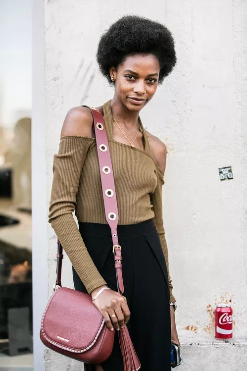 那些真正时髦的人 打折季只买这些