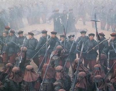 『曾国藩』曾国藩手中有五十万大军都没有造反 袁世凯七万人为何敢逼清帝退位