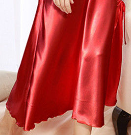 入秋晚风凉蕾丝睡衣别穿了,仿真丝睡衣别具一格,尽情绽放你的美