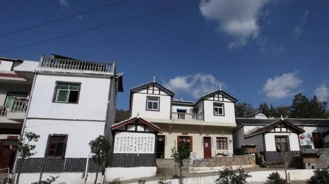 8月农村开始“拆房行动”，强拆农村自建房，1户补偿3万？假的