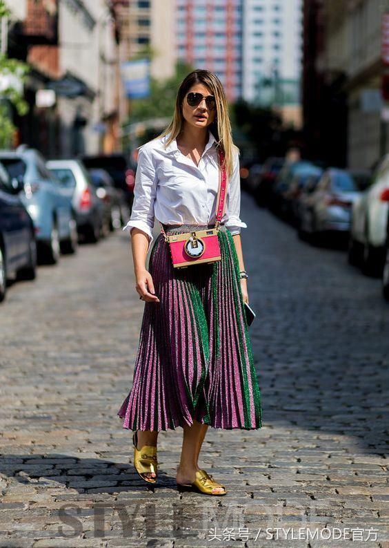 条纹裙最精彩的一面等你发现