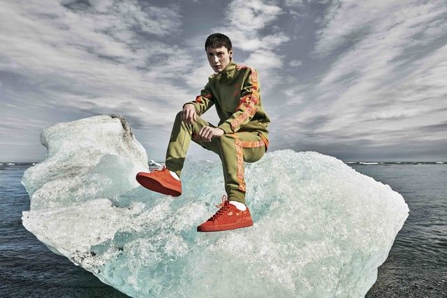 这，可能是最“情色”的运动品牌!