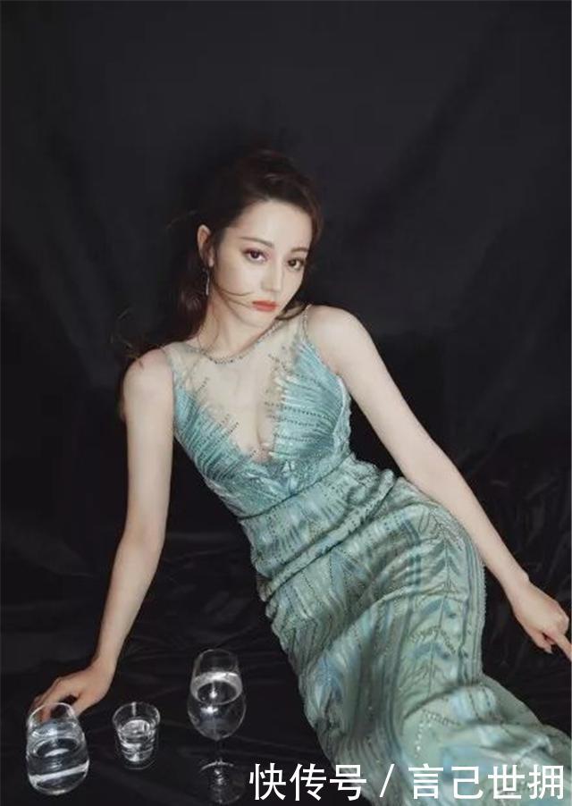  『鼠尾草』“鼠尾草绿”真的美爆了！显白有涨气质，2020年减龄扮嫩全靠它！