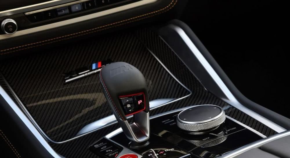  『SUV』3.8秒的大型豪华SUV：赏析2020款全新宝马X5竞赛版