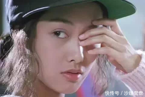 【精致】精致性感的一代女神朱茵,153的身高一样耀眼