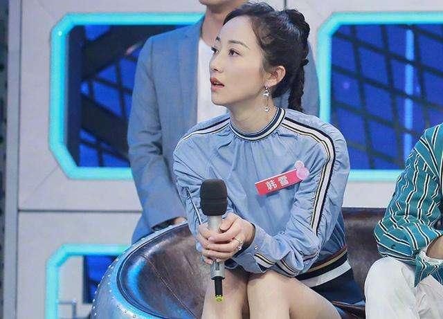 35岁韩雪真是厉害，穿短裤套装：真心令人着迷！