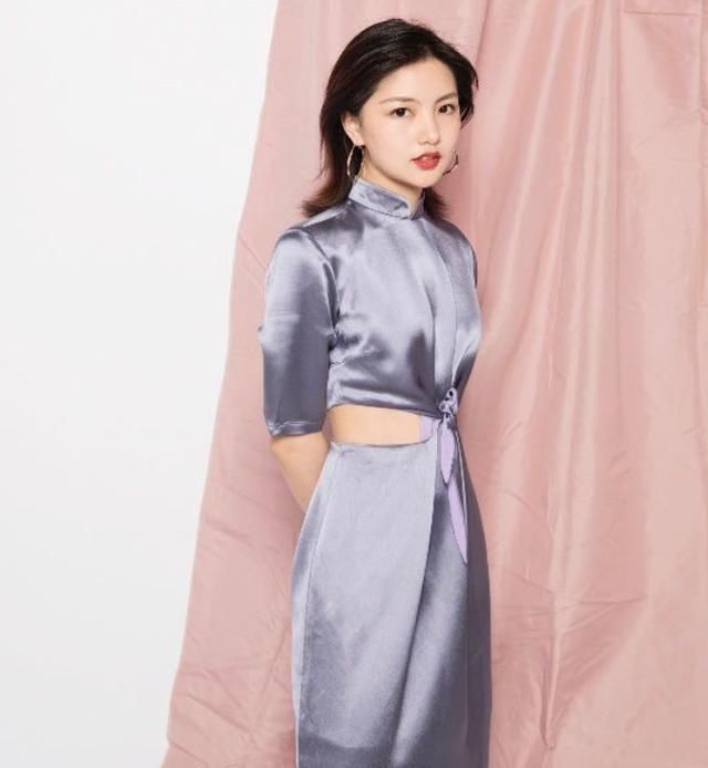 【女人】2020年3款好看的旗袍,迷人又华丽,女人就该有件像样的旗袍