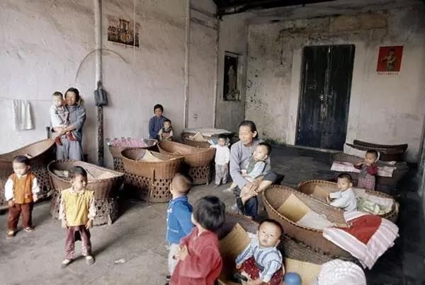 1973年中国真实老照片：没想到70年代的中国是这样子