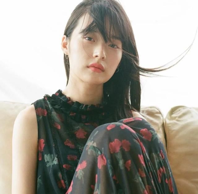  圆脸女生■你也是什么脸型，就换哪些头型，漂亮的人都剪这6款头型！