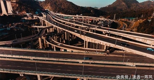 「习惯于」贵州最复杂的立交，比重庆还恐怖，习惯于8D的重庆人