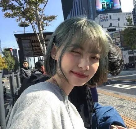  「时髦」6款超时髦又显脸小的仙子头型，第一个我也动了心！！