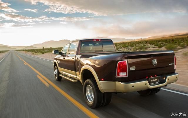  「高速」春节高速免费政策敲定！此3类车除外，钱照样得交，5座