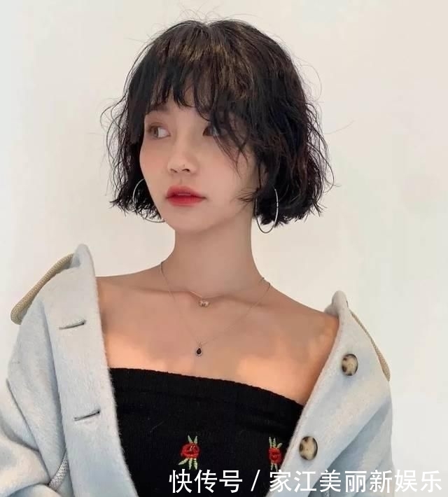  #妹子可以#春日短发怎么选？你的脸型决定！