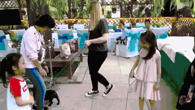 李小璐懒理与薛之谦出轨传闻，低调发文劝网友谨慎“吃瓜”