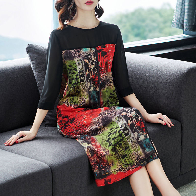 难怪姐姐都不买夏装，3小时前刚上架的秋裙实在太美，真想全买了