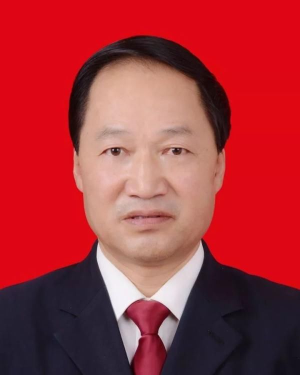 关于王隆等同志任前公示的公告