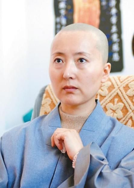 『老照片』陈晓旭老照片,一生未走出林黛玉的角色,病重时剃度出家