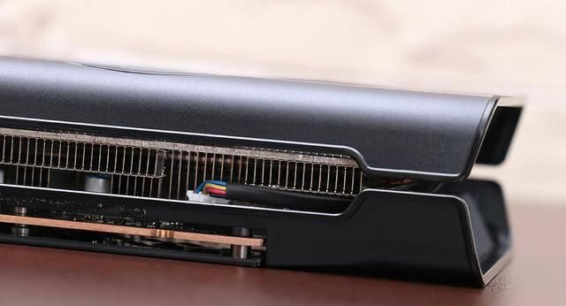 『值得一提』老机箱新折腾,分享一台最近完成的 M-ATX 主机