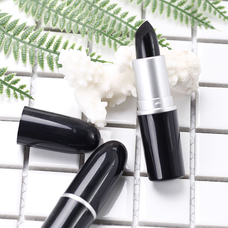 别再傻傻去染发店了!洗头时倒一点进去,满头白发瞬间乌黑靓丽