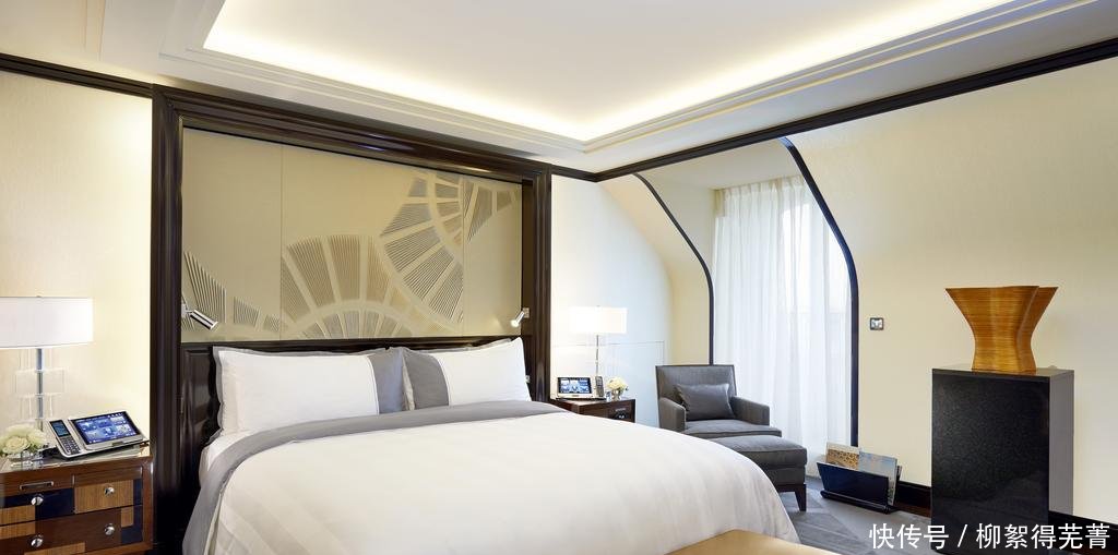 被评为“住户至爱”的法国巴黎酒店，到底长什么样